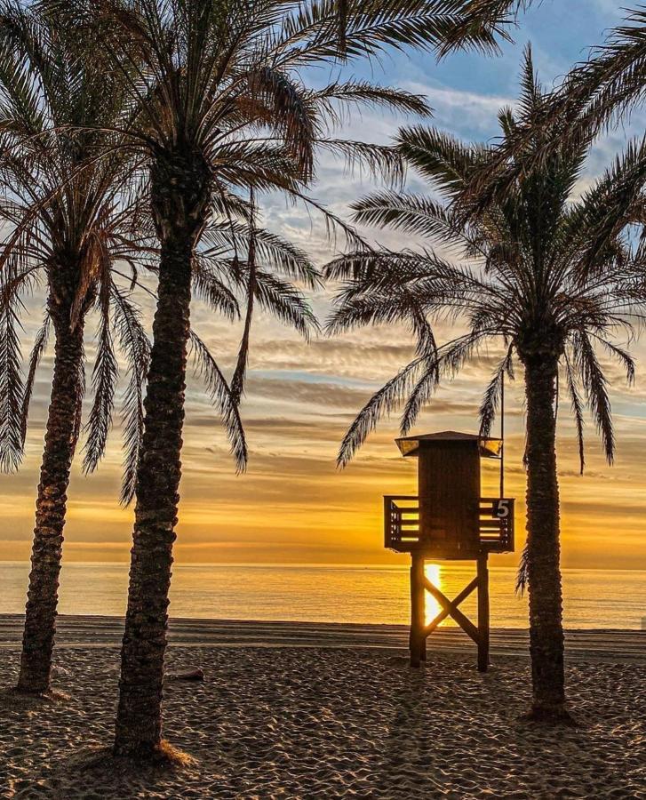 El Estudio De La Playa Benalbeach Holidays Deluxe Benalmádena Extérieur photo